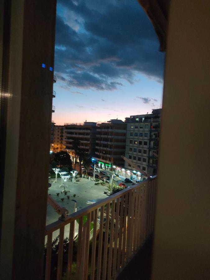 B&B Stefani Salerno Dış mekan fotoğraf